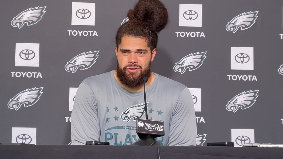 Isaac Seumalo on June 8, 2022